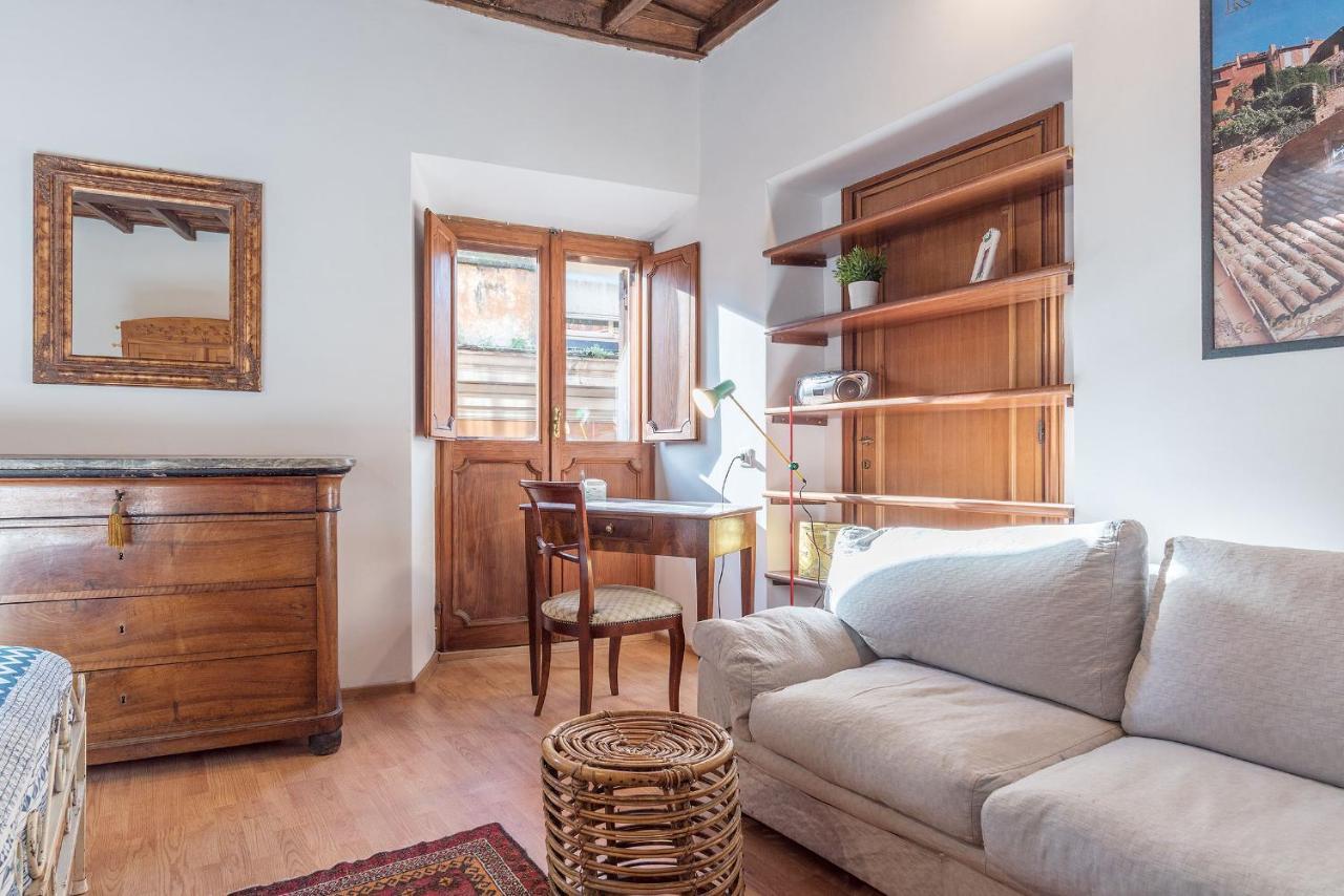 Апартаменти Montecitorio & Pantheon Stylish Flat Рим Екстер'єр фото